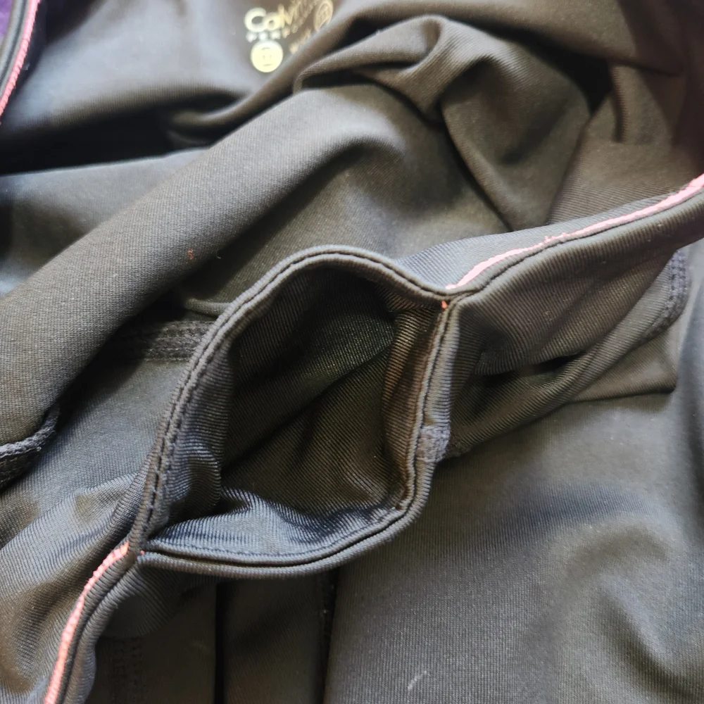 Calvin Klein 20" Cropped Black Leggings with Iridescent "CALVIN" Logo - Picture 5 of 8